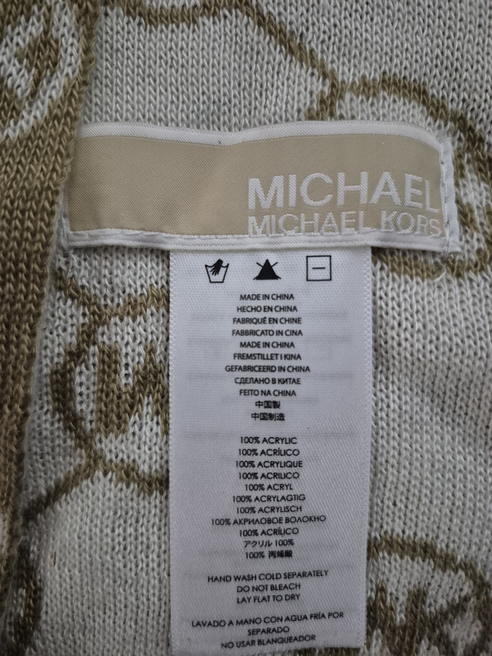 Michael Kors Beige MK Monogram Tote with Matching Scarf & Sandals - Picture 3 of 16